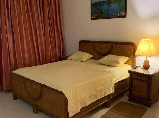 Appartement Luxe Au Jardins De Carthage